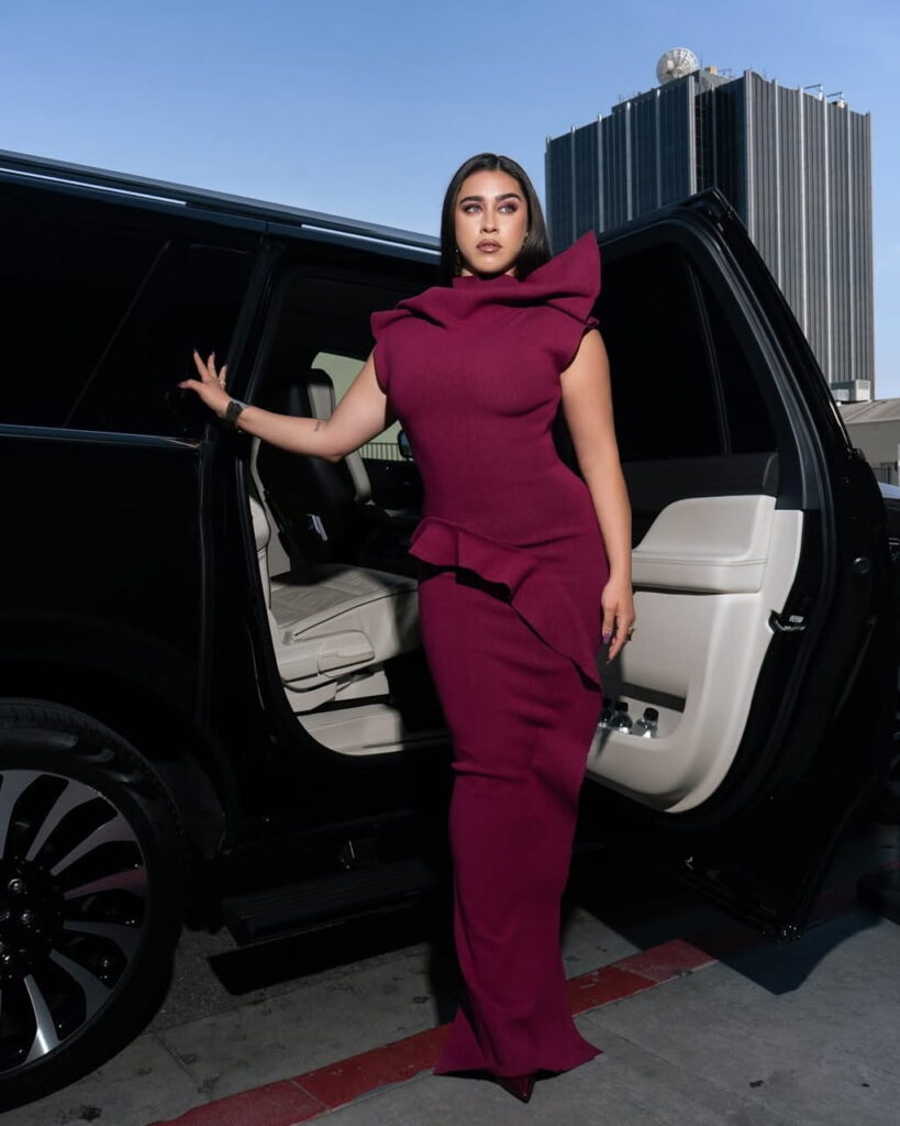 Lauren Jauregui with car