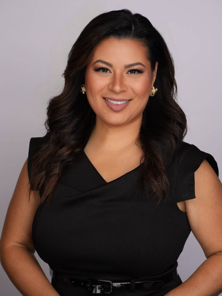Carolyn Cerda photo