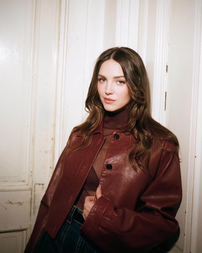 Ella Hunt casual look
