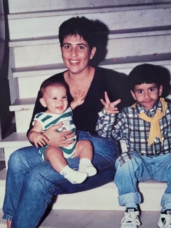 Gabriel Mansur with his family