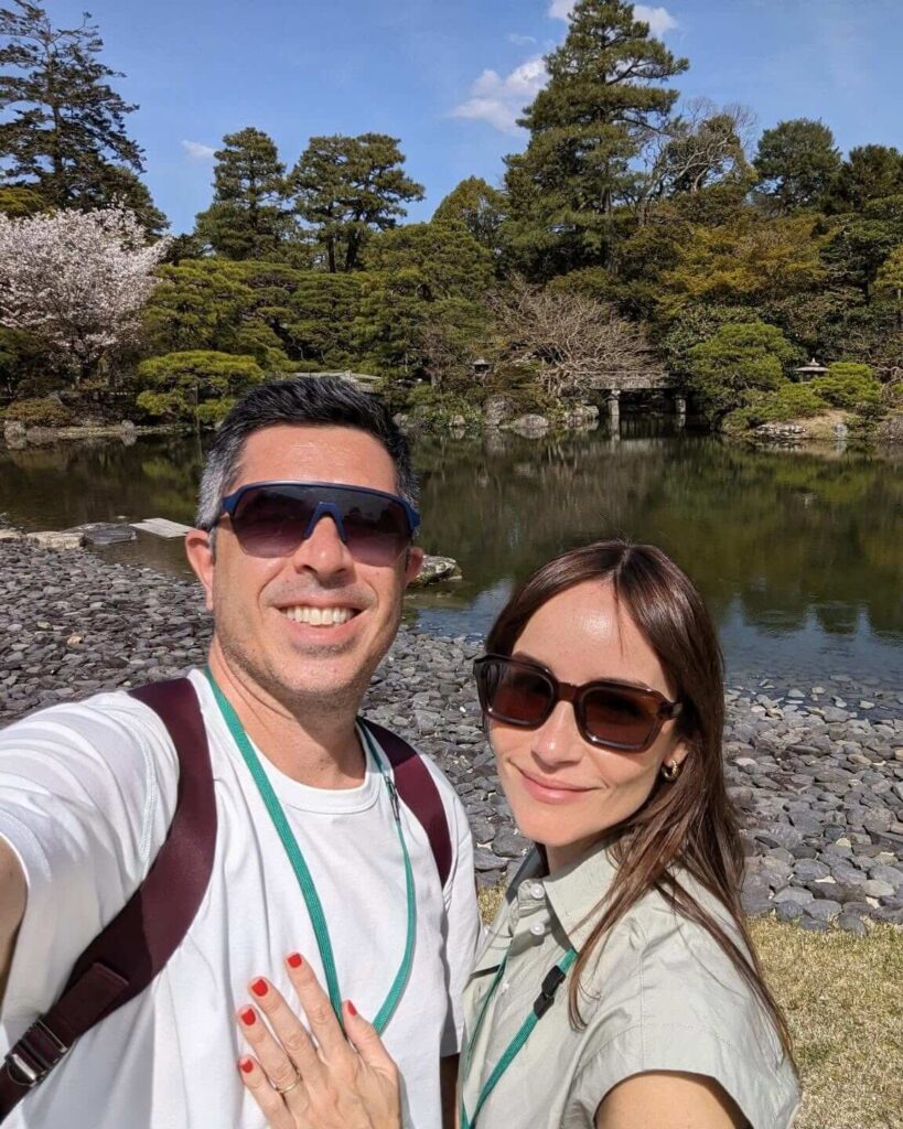 Jocelin Donahue with her husband