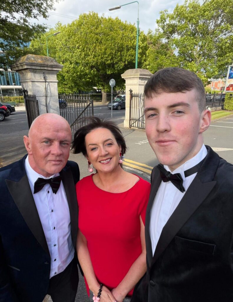 Larissa Feeney Husband & Children