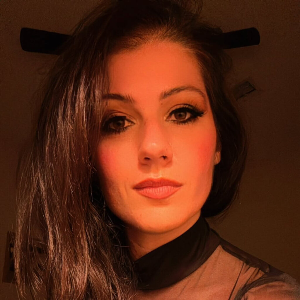 Leonarda Jonie Age