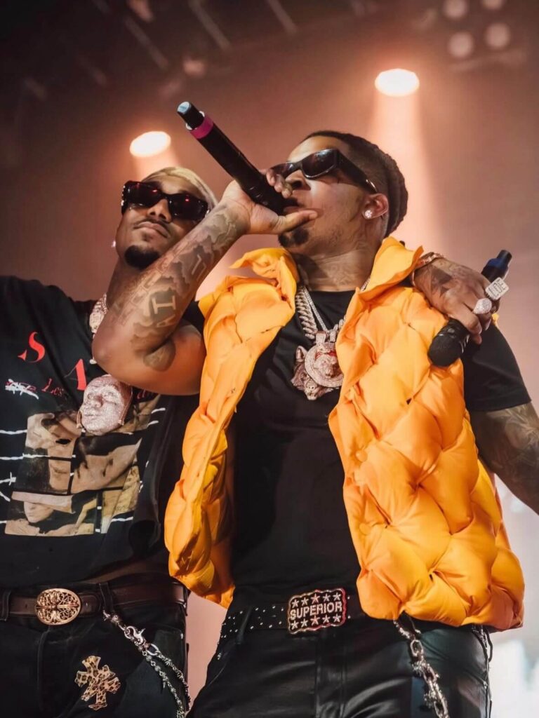 Loe Shimmy performing on stage