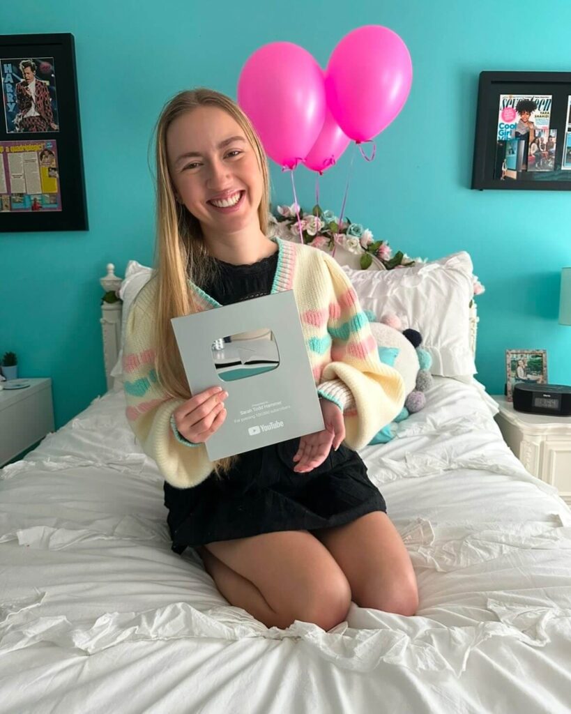 Sarah Todd Hammer with youtube silver button
