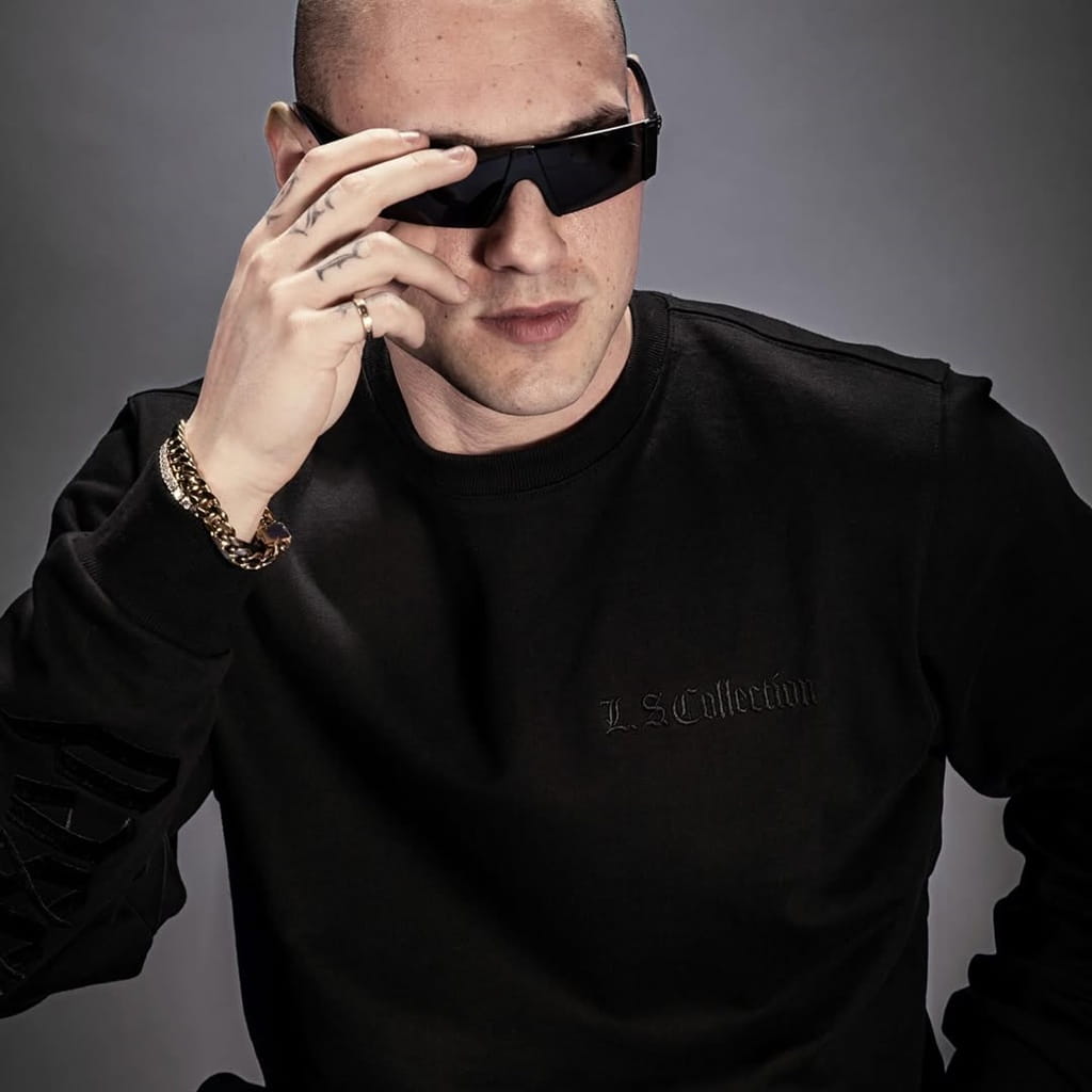 Leo Skepi with sunglassess