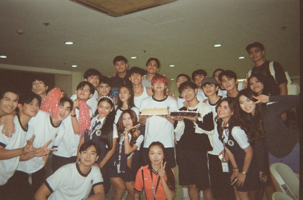 andres muhlach series section e