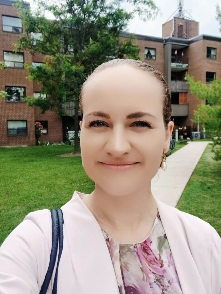 Alexandra Piatkowski is travelling