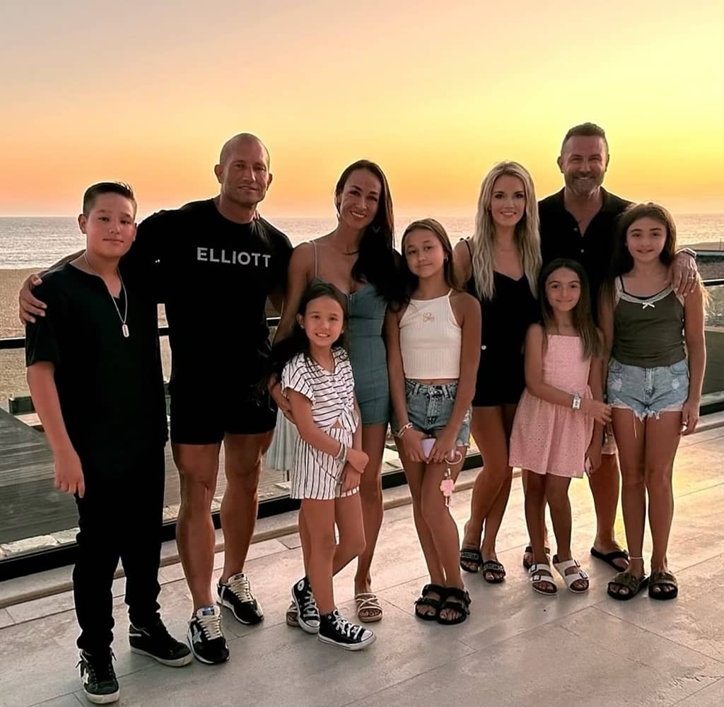 Brad Lea with his family