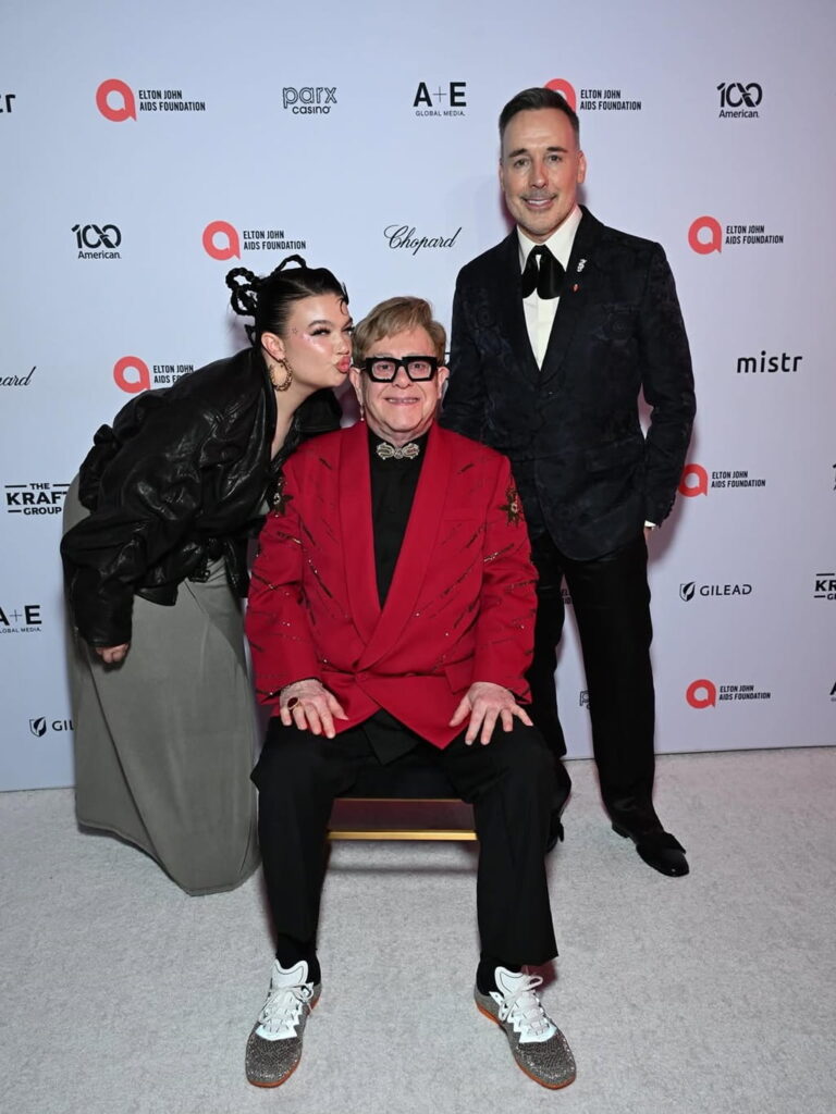 Lola Young at award show
