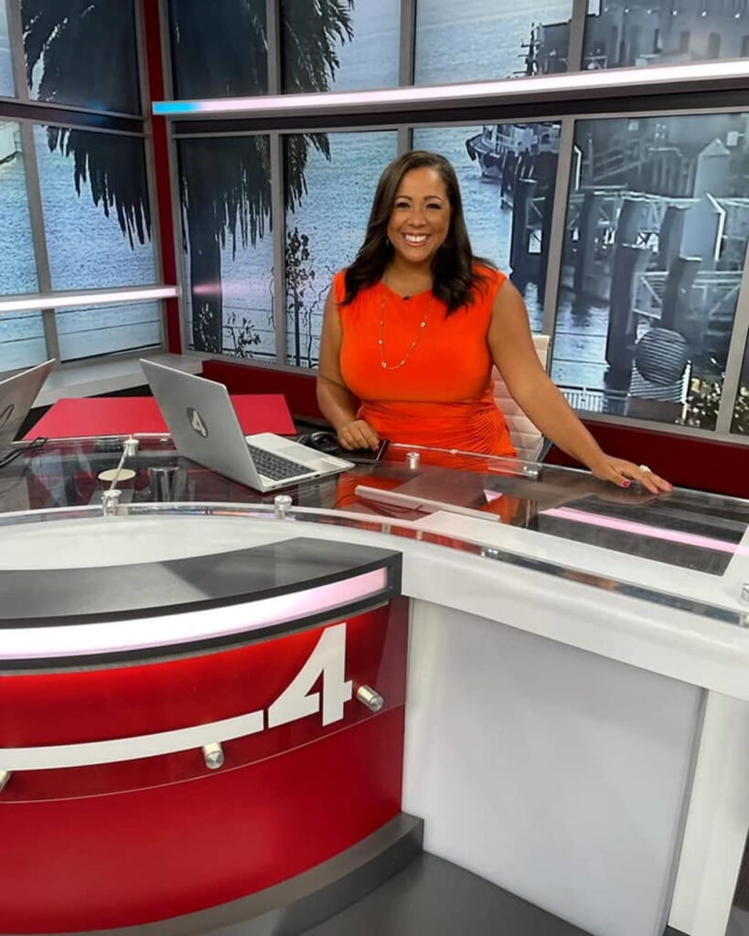Noelle Bellow at news channel