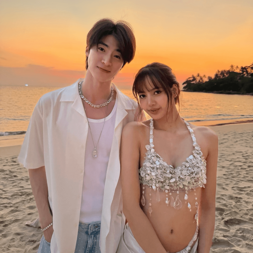 Blue Pongtiwat and lisa relationship