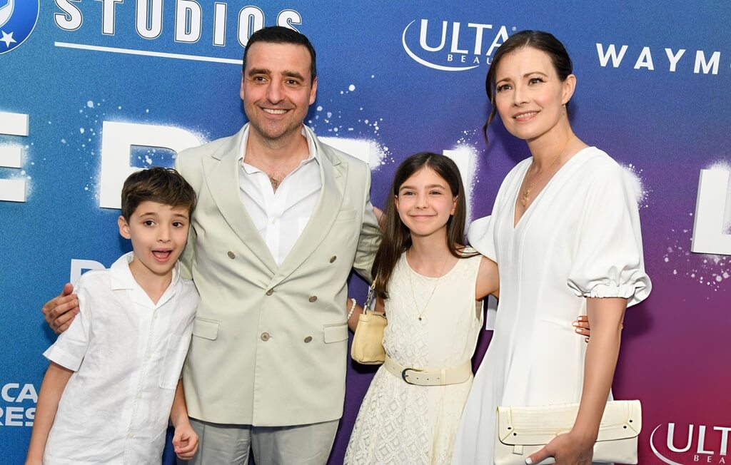 David Krumholtz with his wife and children