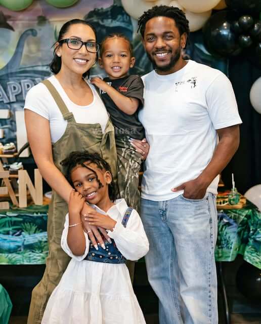 Kendrick Lamar with wife and children