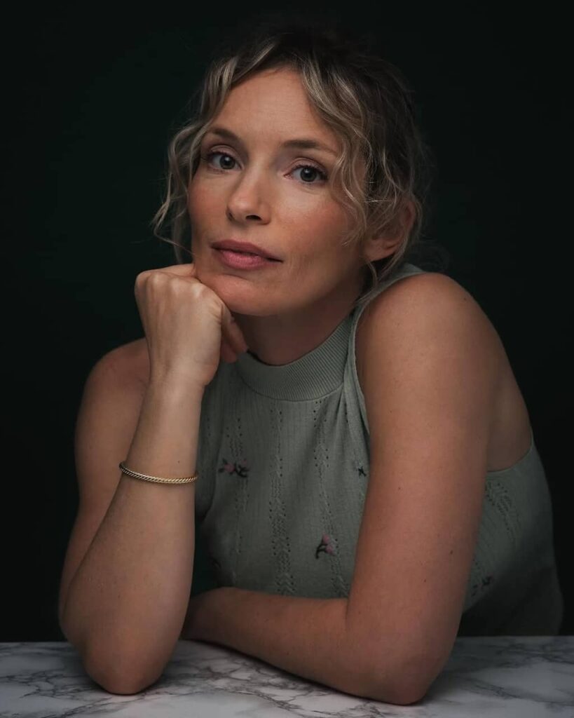 Perdita Weeks pose