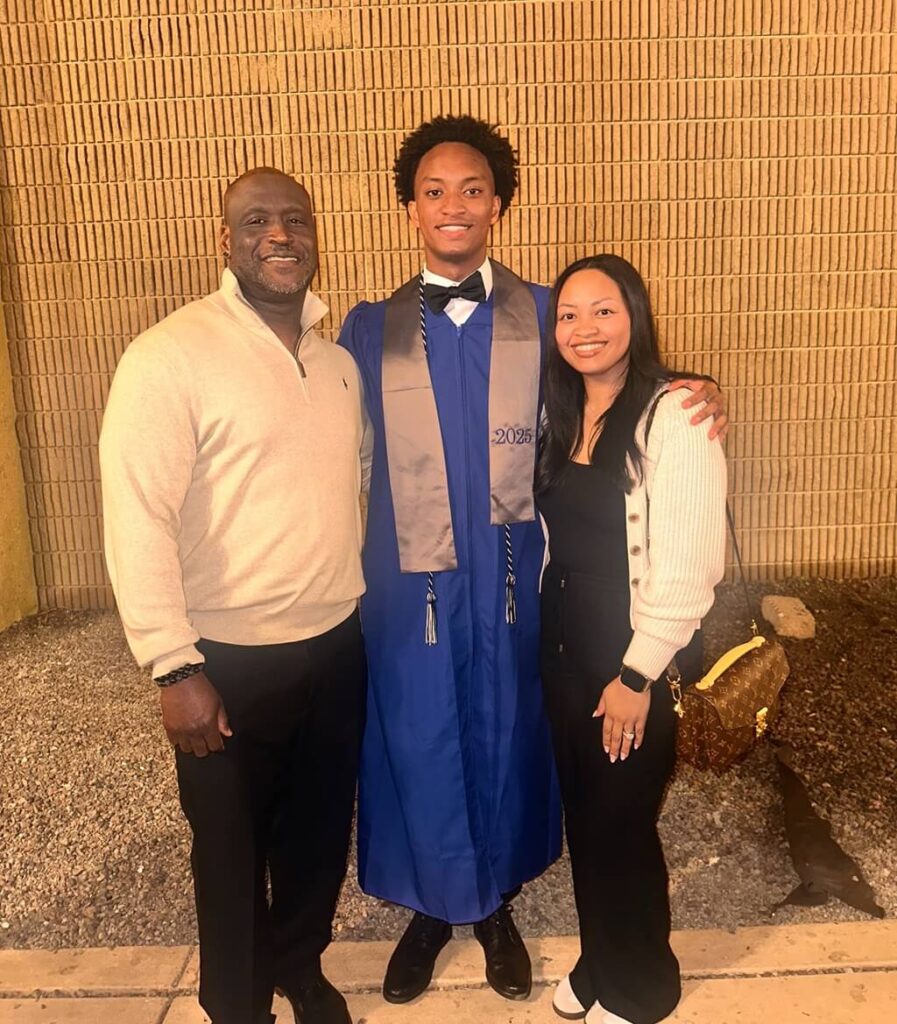 nolan wells with his parents