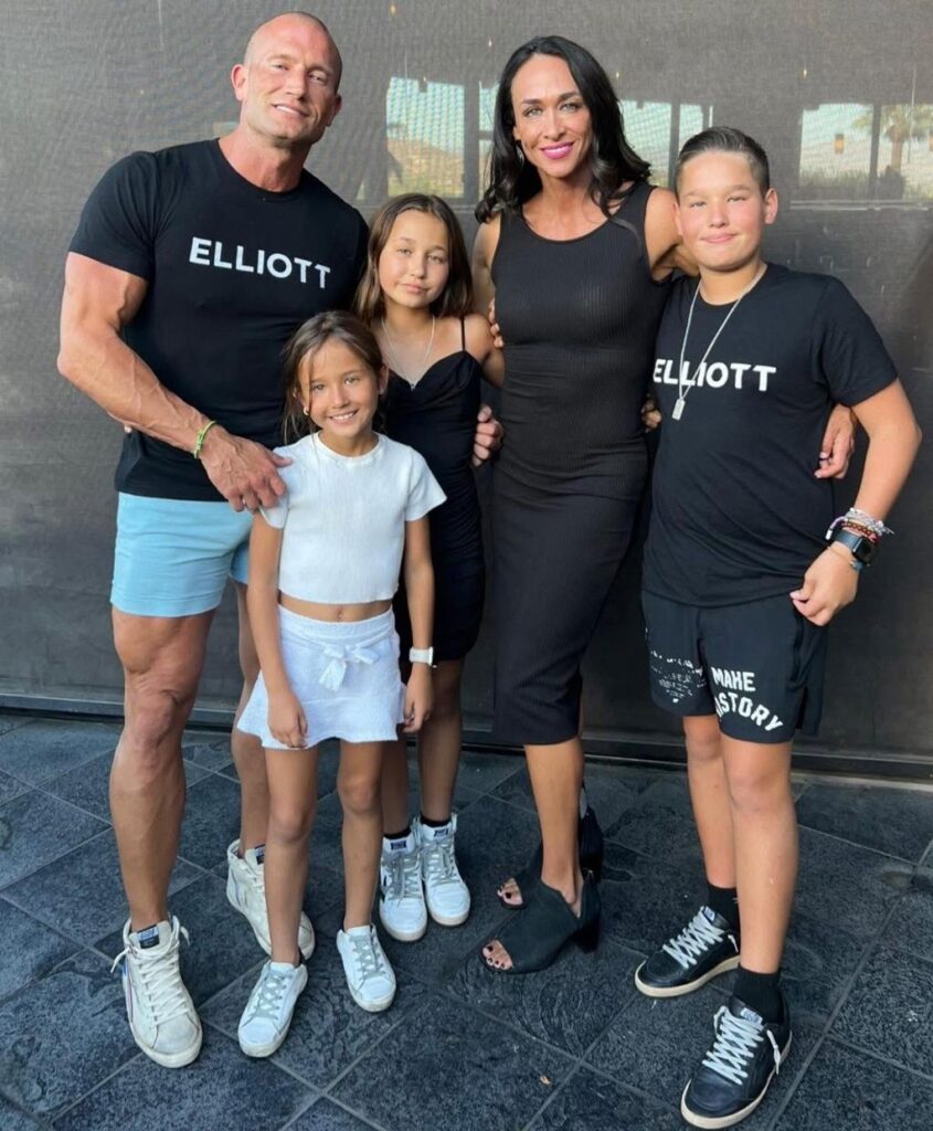 Andy Elliott Wife